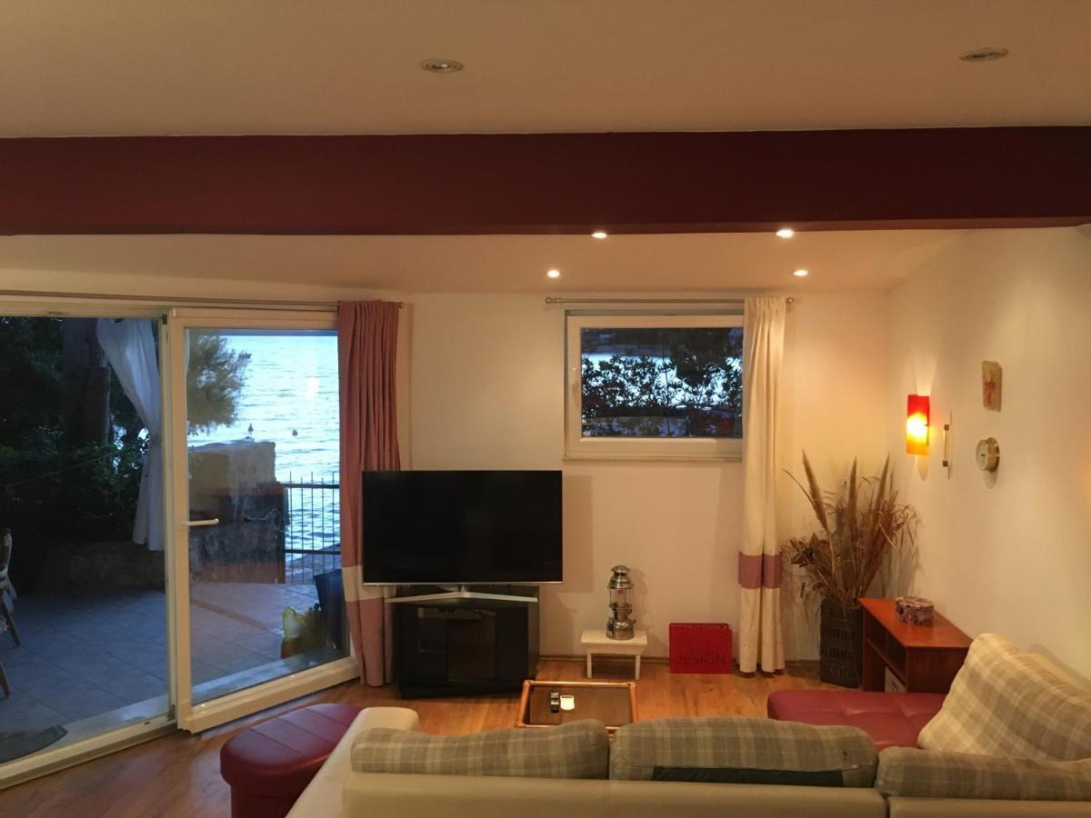 Apartment Jakov With Boat Mooring Zaboric Esterno foto